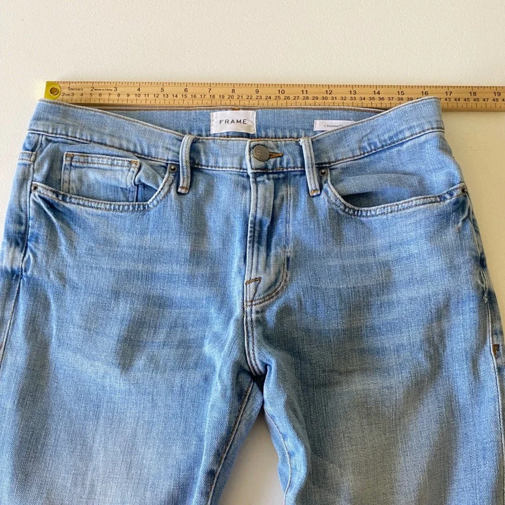 FRAME L'Homme Slim Finn Light Wash Blue Slim Fit Jeans Size 33 Lightweight Men's